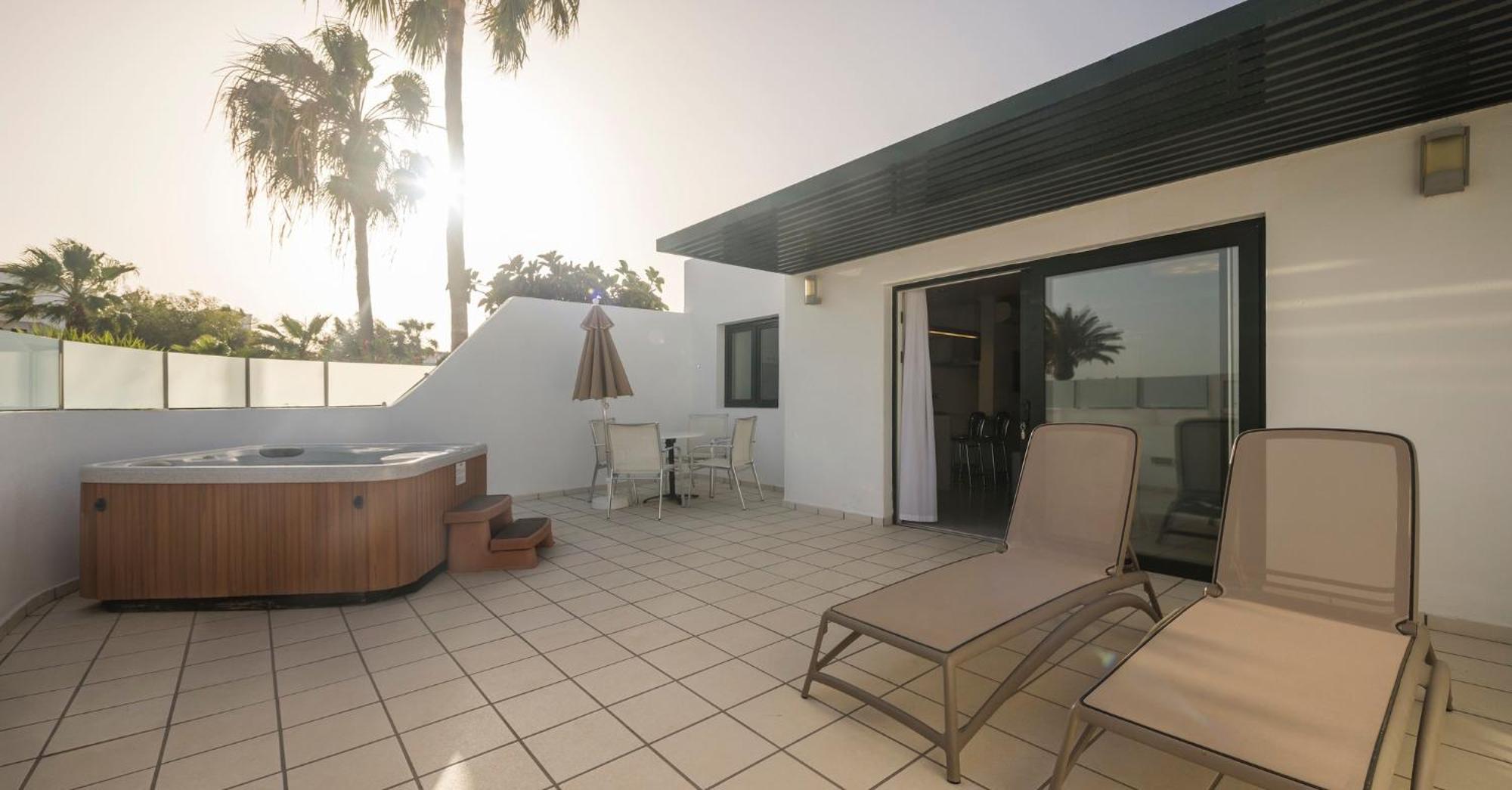 Costa Sal Villa´s & Suite´s Puerto del Carmen  Habitación foto